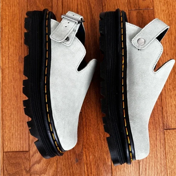 Dr. Martens Sage Green Suede - Picture 4 of 5